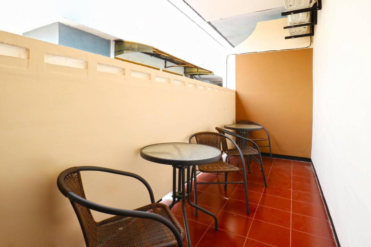 Pondok Backpacker City Square Malang Kültér fotó